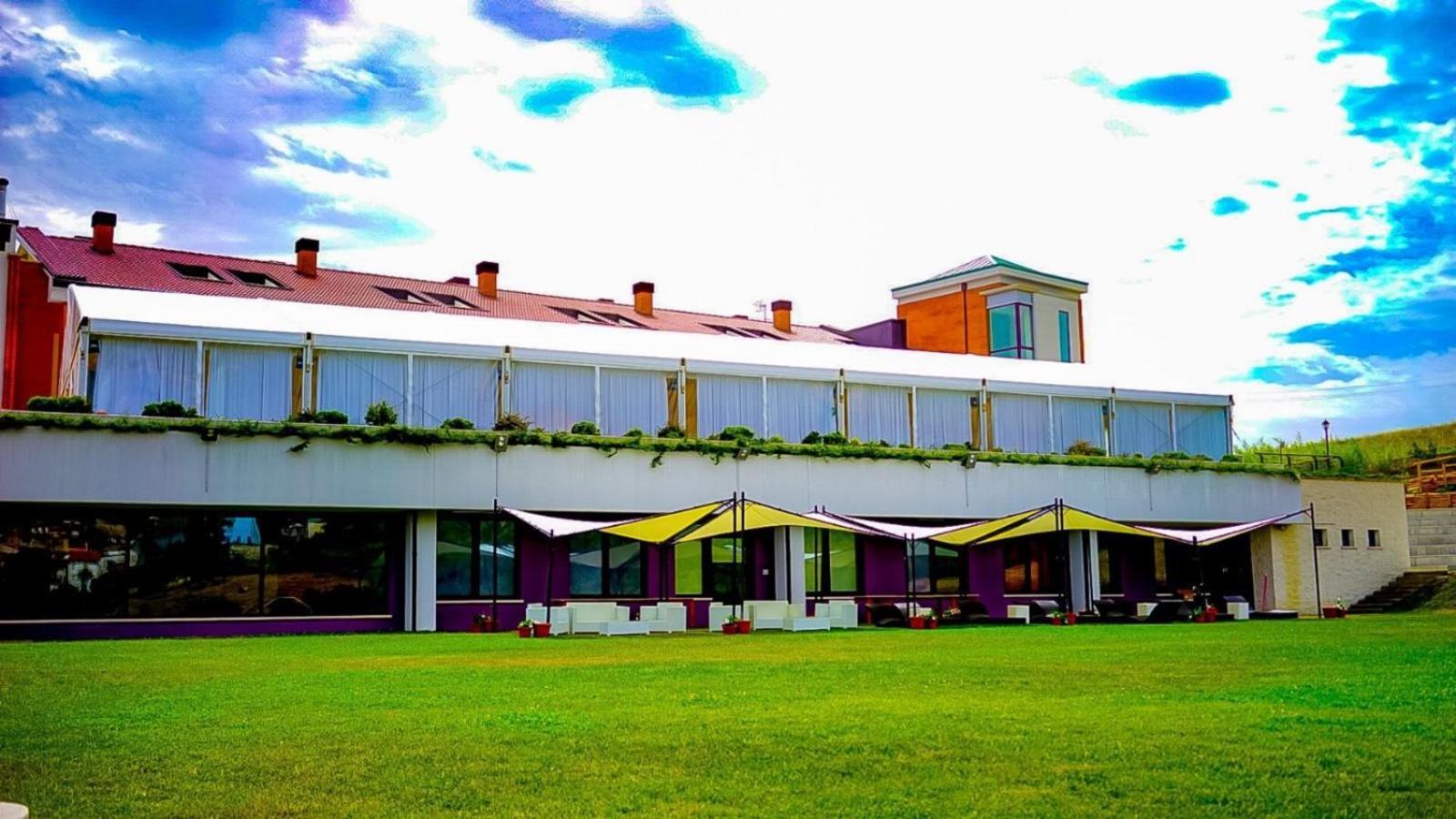 Bagnoli Del Trigno Domus Hotel מראה חיצוני תמונה