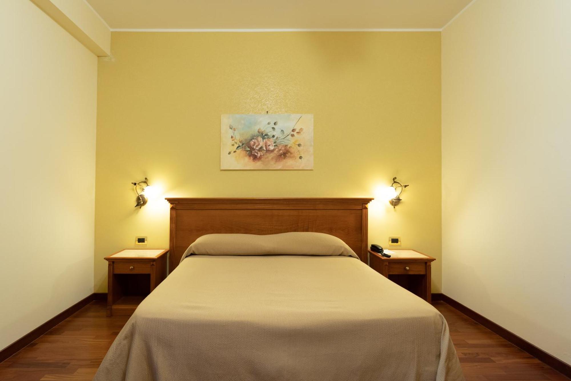 Bagnoli Del Trigno Domus Hotel מראה חיצוני תמונה