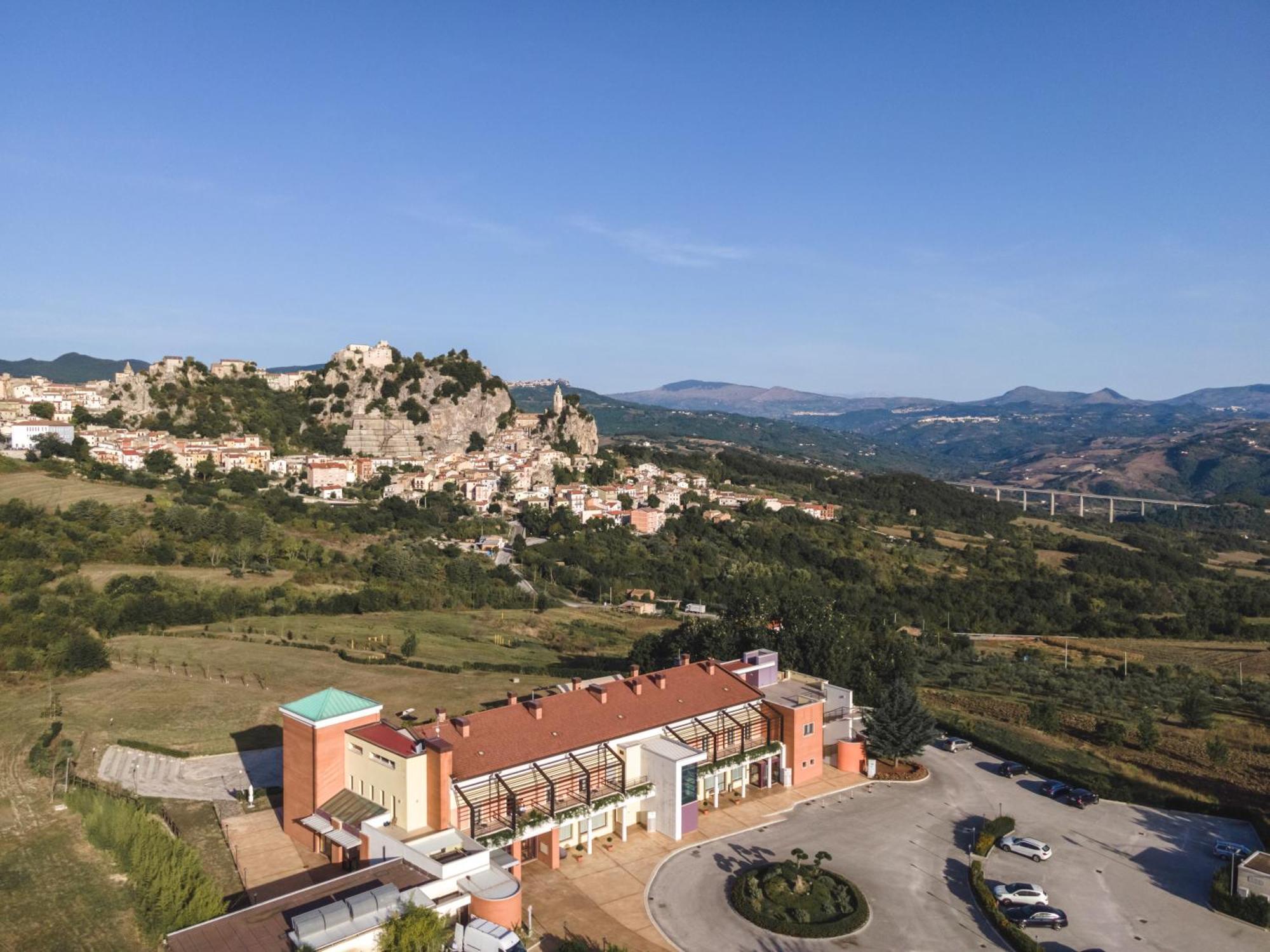 Bagnoli Del Trigno Domus Hotel מראה חיצוני תמונה