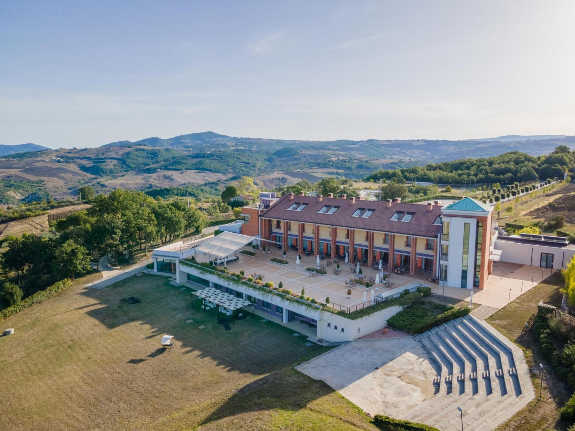 Bagnoli Del Trigno Domus Hotel מראה חיצוני תמונה